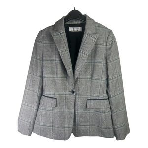 Tahari Arthur S. Levine Open Front Fitted Blazer Size 2 Beautiful Condition G223